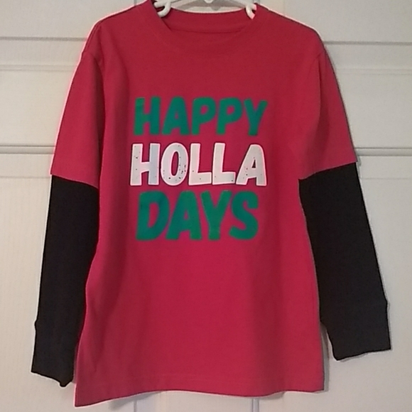 Basic Editions Other - 💙 Red Holiday t-shirt